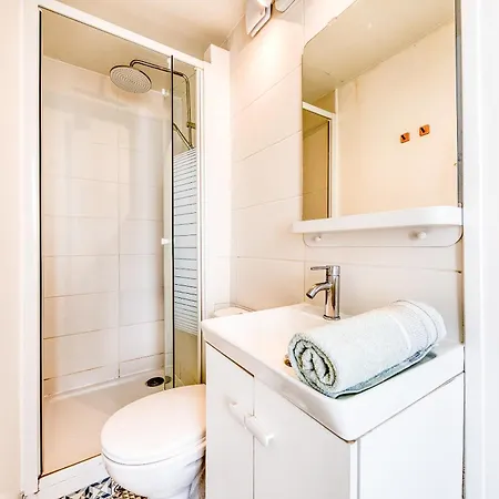 Апартаменты Cosy T2 Proche & Paris Confort Et Calme Орли