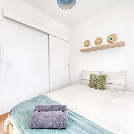 Апартаменты Cosy T2 Proche & Paris Confort Et Calme